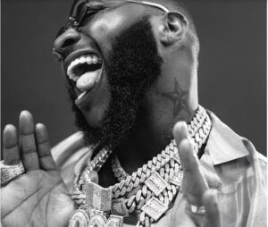 Davido’s “5ive” Crosses 400 Million Spotify Streams